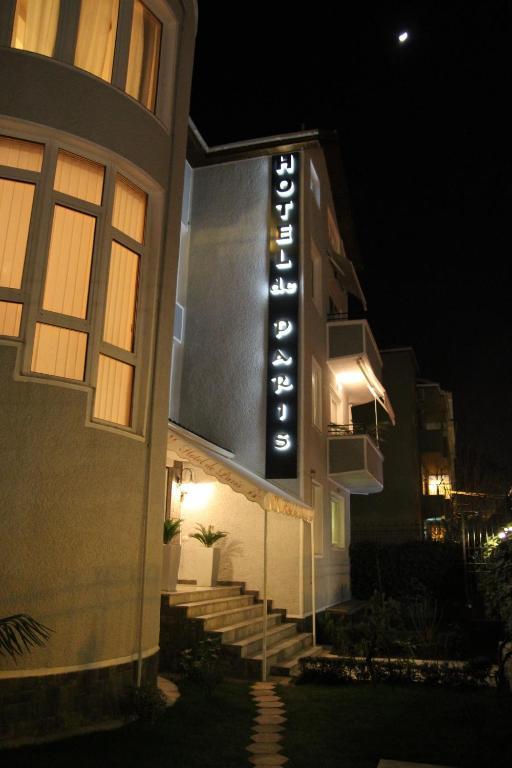 Hotel De Paris Tirana Exterior foto